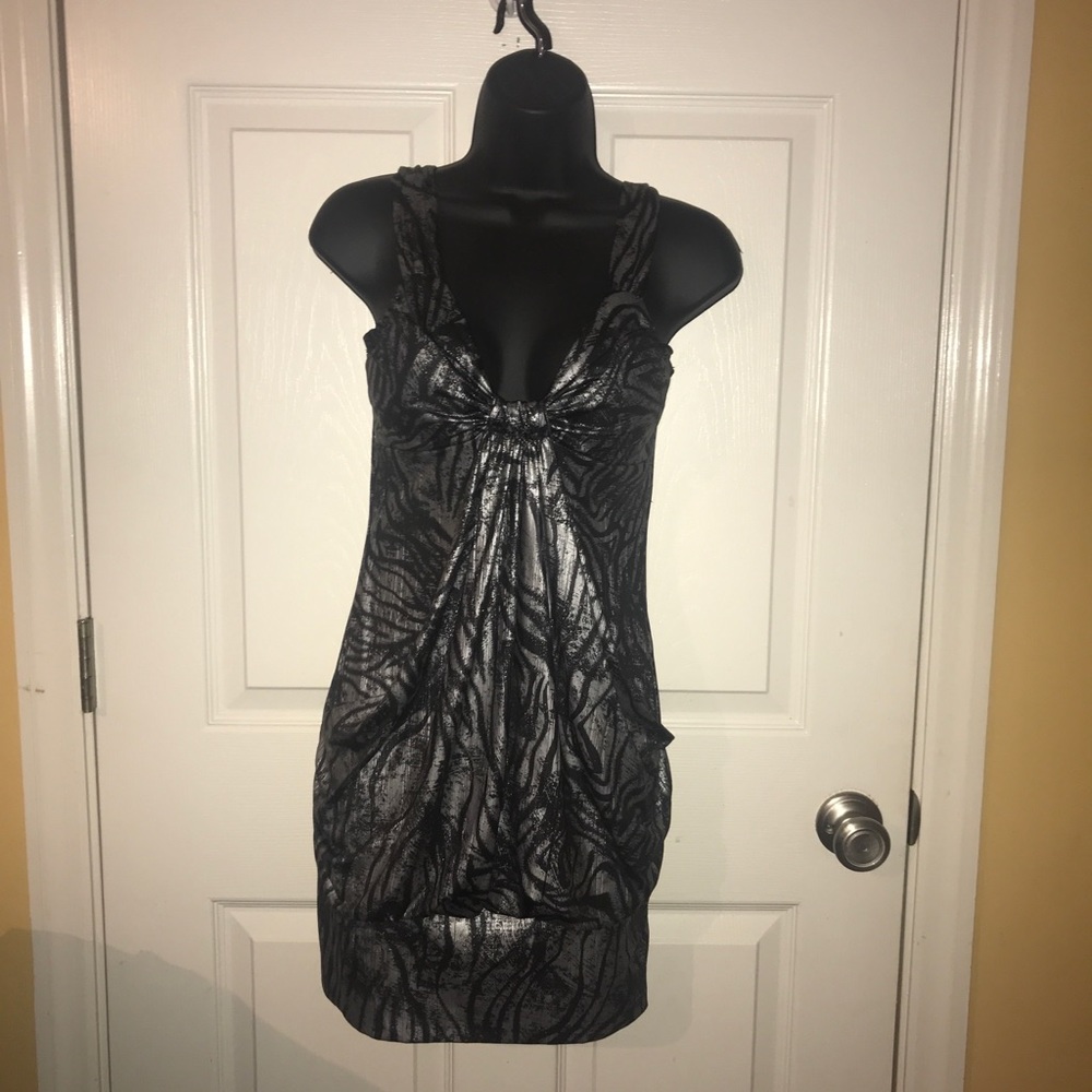 Women’s black dress size small